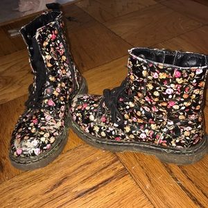 Floral boots! Knock off doc martens!